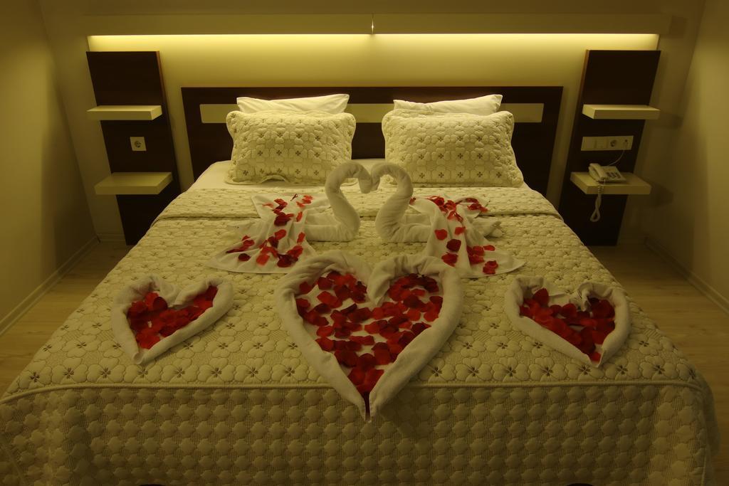 Kırklareli Royal Bilgic Hotel מראה חיצוני תמונה