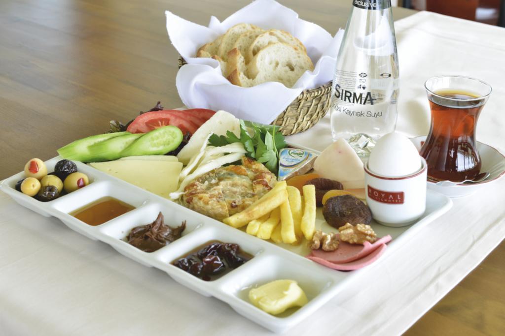 Kırklareli Royal Bilgic Hotel מראה חיצוני תמונה
